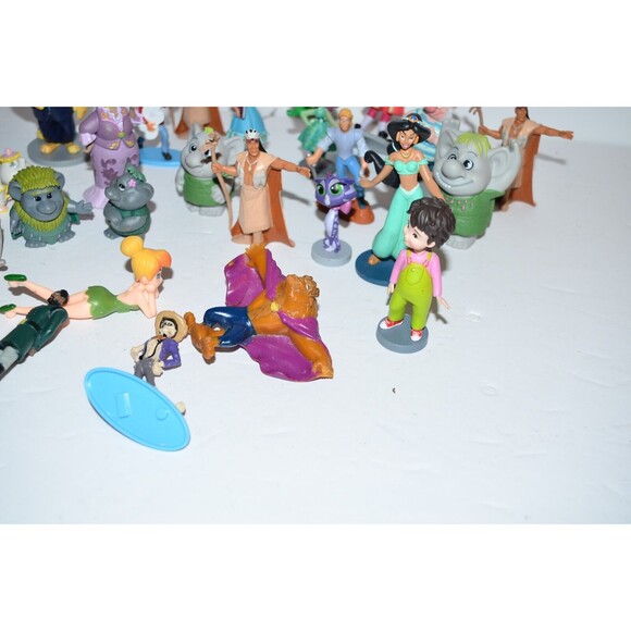 Great Lot Of Disney etc.. Figures Cake toppers toys playset replacements - Picture 7 of 12